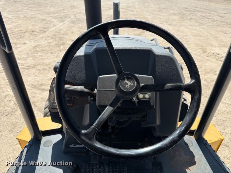 image for item ED5138 2013 John Deere 310K backhoe