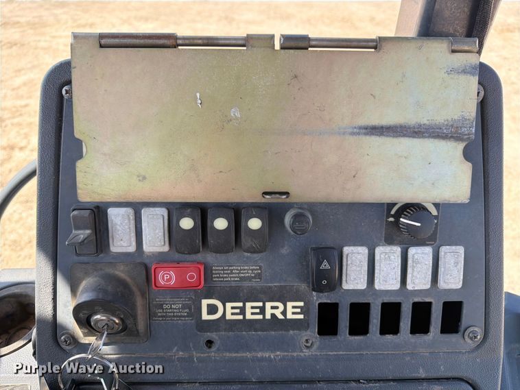 image for item ED5138 2013 John Deere 310K backhoe