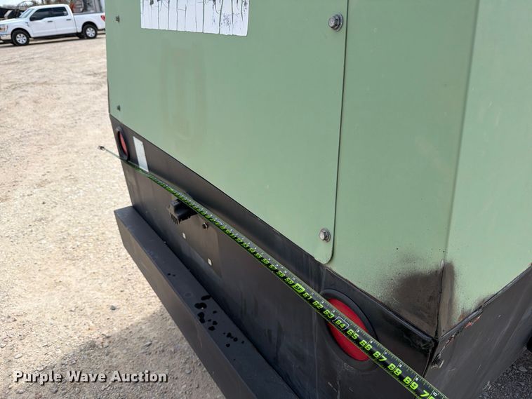 image for item ED5140 Sullair 375 air compressor