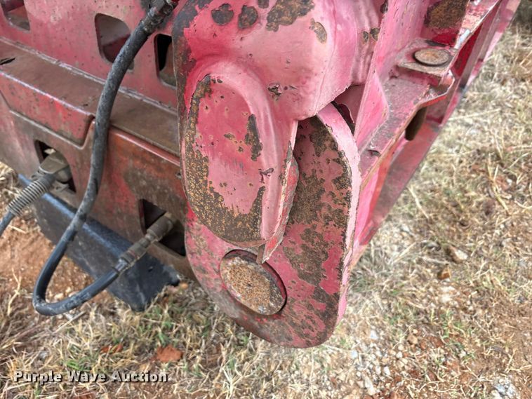 image for item EE0097 1986 Siebert lowboy equipment trailer