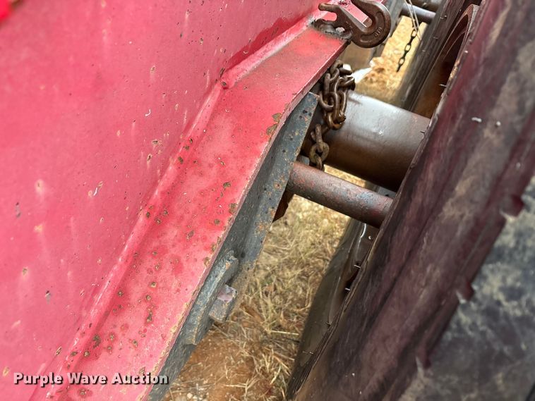 image for item EE0097 1986 Siebert lowboy equipment trailer