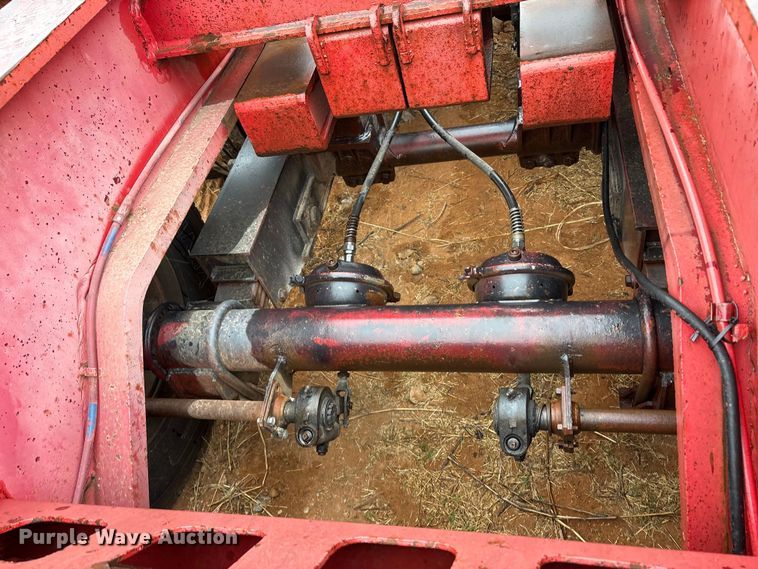 image for item EE0097 1986 Siebert lowboy equipment trailer