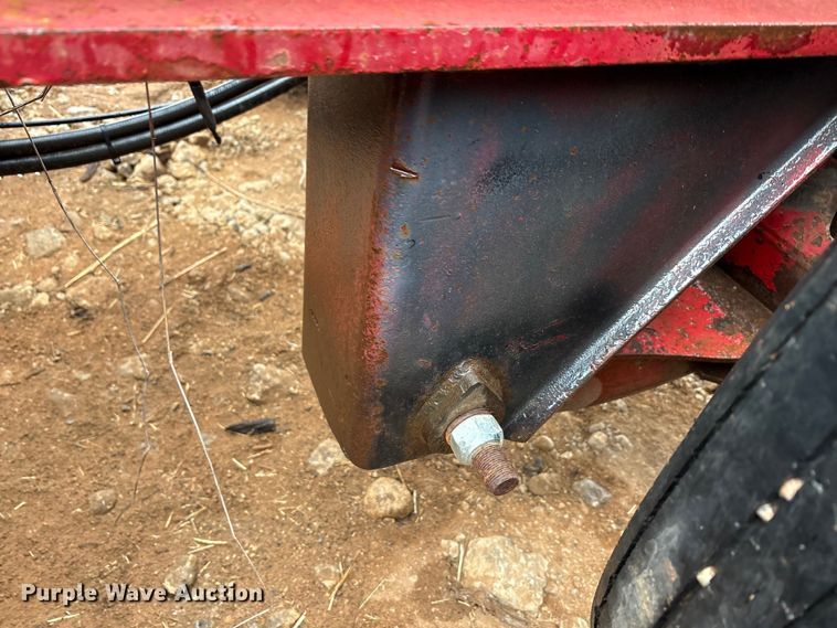 image for item EE0097 1986 Siebert lowboy equipment trailer