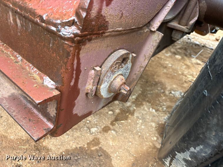 image for item EE0097 1986 Siebert lowboy equipment trailer