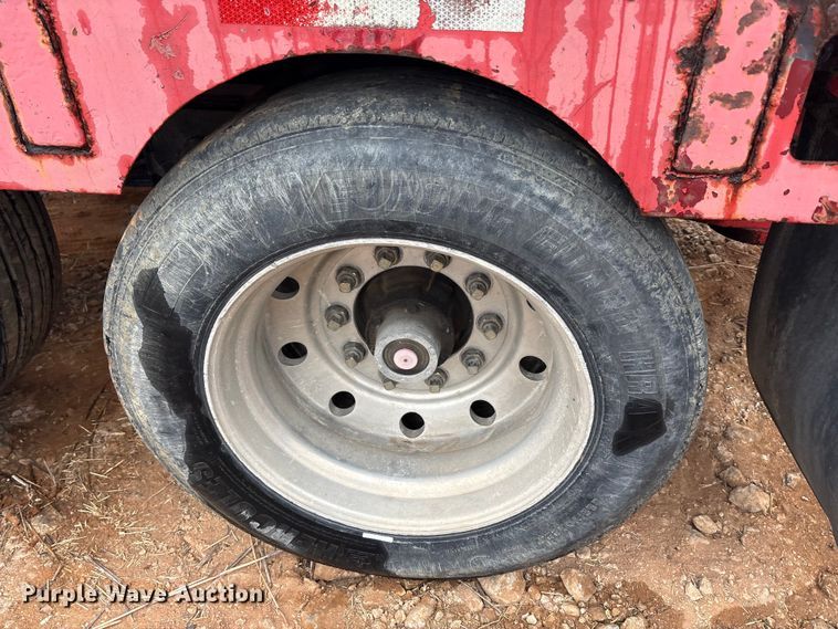 image for item EE0097 1986 Siebert lowboy equipment trailer