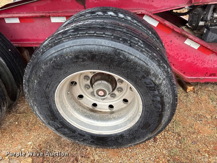 image for item EE0097 1986 Siebert lowboy equipment trailer