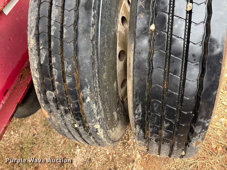 image for item EE0097 1986 Siebert lowboy equipment trailer