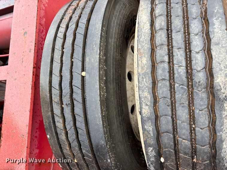 image for item EE0097 1986 Siebert lowboy equipment trailer