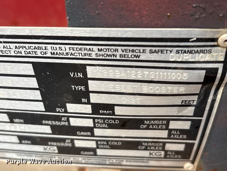 image for item EE0097 1986 Siebert lowboy equipment trailer