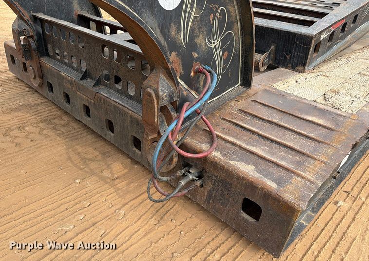 image for item EE0098 1987 Siebert lowboy equipment trailer