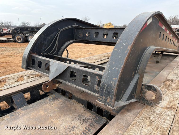 image for item EE0098 1987 Siebert lowboy equipment trailer