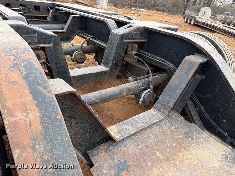 image for item EE0098 1987 Siebert lowboy equipment trailer