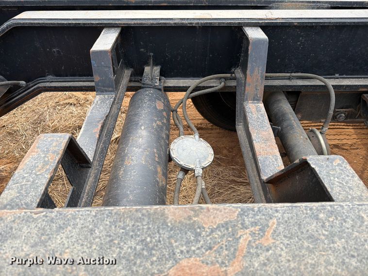 image for item EE0098 1987 Siebert lowboy equipment trailer