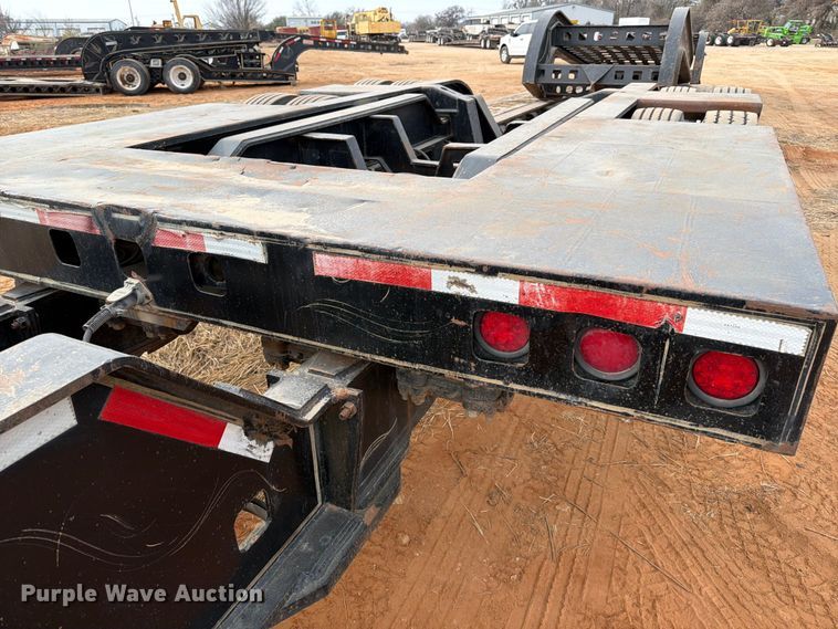 image for item EE0098 1987 Siebert lowboy equipment trailer