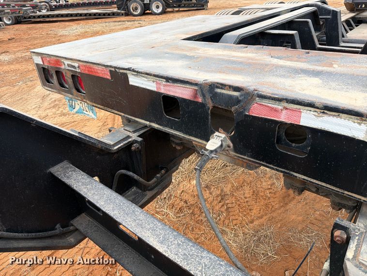 image for item EE0098 1987 Siebert lowboy equipment trailer