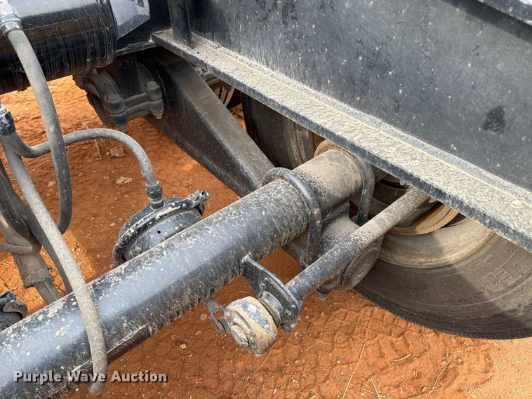 image for item EE0098 1987 Siebert lowboy equipment trailer