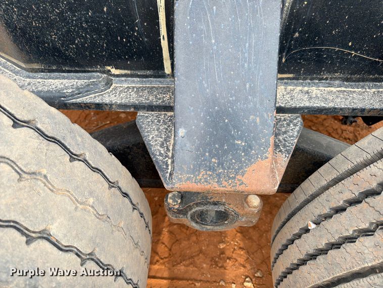 image for item EE0098 1987 Siebert lowboy equipment trailer