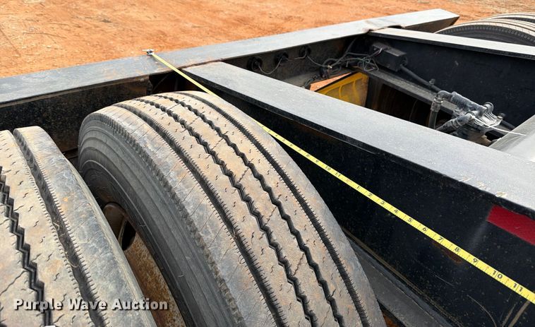 image for item EE0098 1987 Siebert lowboy equipment trailer