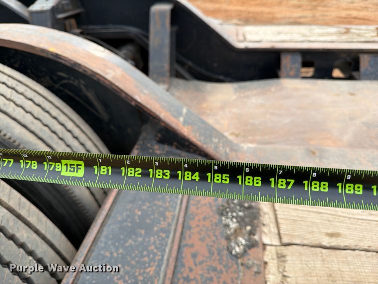 image for item EE0098 1987 Siebert lowboy equipment trailer