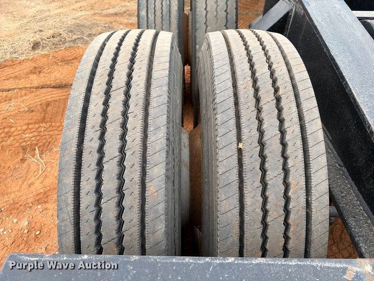 image for item EE0098 1987 Siebert lowboy equipment trailer