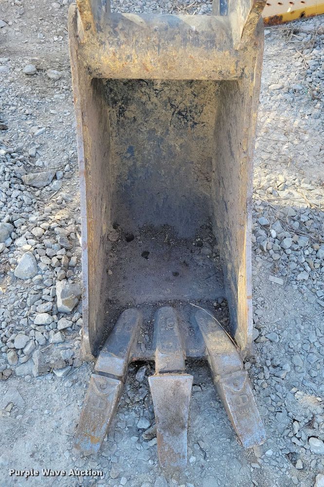 image for item EE0874 Bobcat excavator bucket