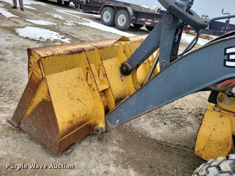 image for item EE0877 2012 John Deere 310J backhoe