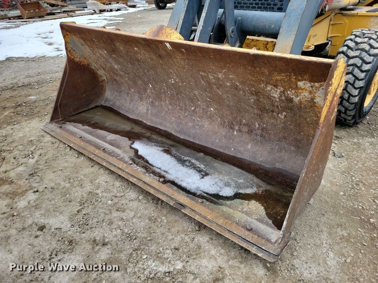 image for item EE0877 2012 John Deere 310J backhoe