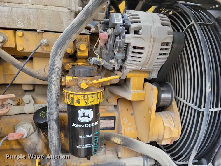 image for item EE0877 2012 John Deere 310J backhoe