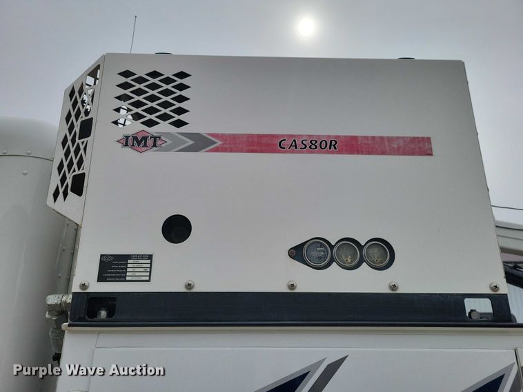 image for item EE0879 2016 Peterbilt 337 utility / service truck