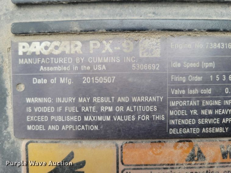 image for item EE0879 2016 Peterbilt 337 utility / service truck