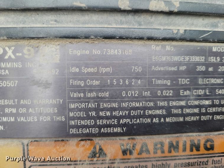 image for item EE0879 2016 Peterbilt 337 utility / service truck