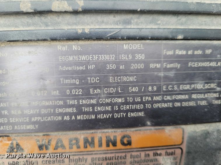 image for item EE0879 2016 Peterbilt 337 utility / service truck