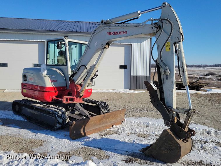image for item EE0880 2014 Takeuchi TB260 mini excavator