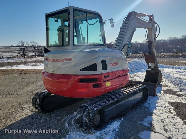 image for item EE0880 2014 Takeuchi TB260 mini excavator