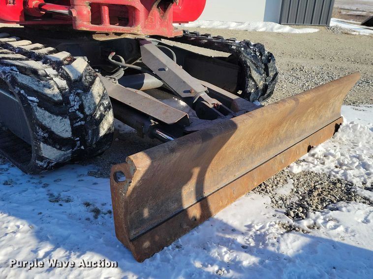 image for item EE0880 2014 Takeuchi TB260 mini excavator