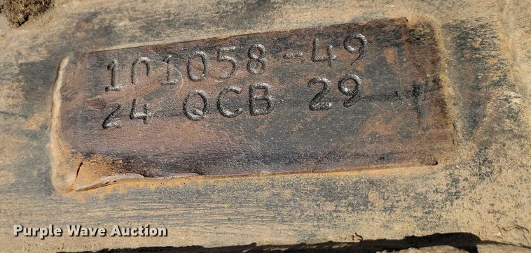 image for item EE0880 2014 Takeuchi TB260 mini excavator