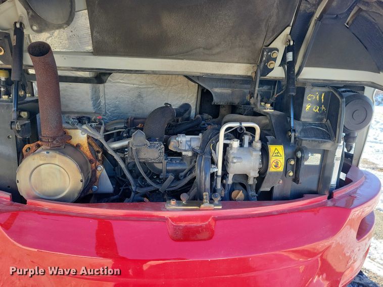 image for item EE0880 2014 Takeuchi TB260 mini excavator