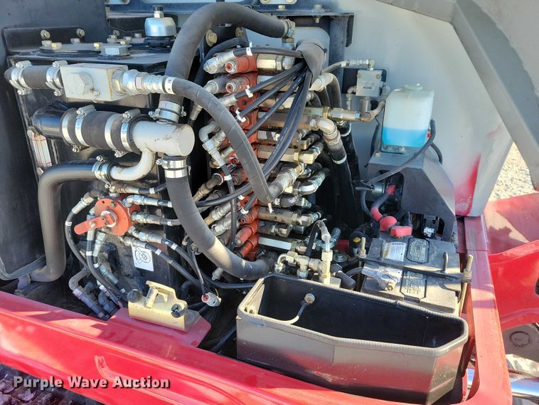 image for item EE0880 2014 Takeuchi TB260 mini excavator