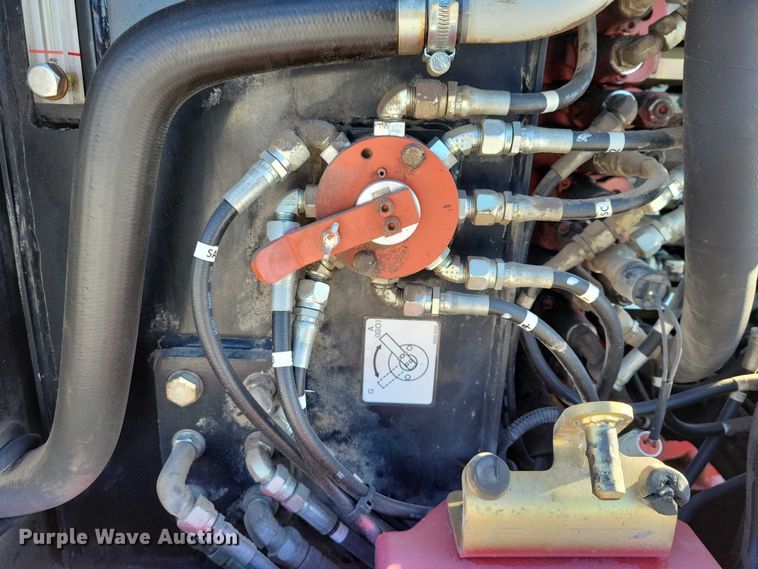 image for item EE0880 2014 Takeuchi TB260 mini excavator