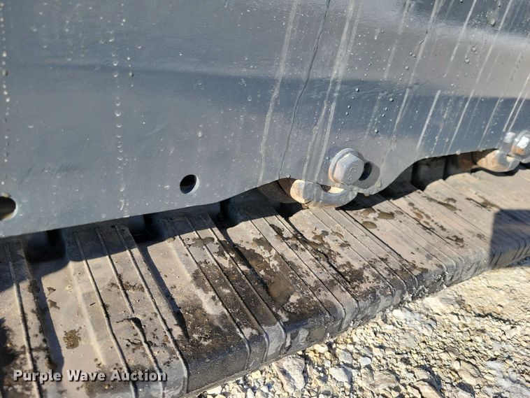 image for item EE0880 2014 Takeuchi TB260 mini excavator