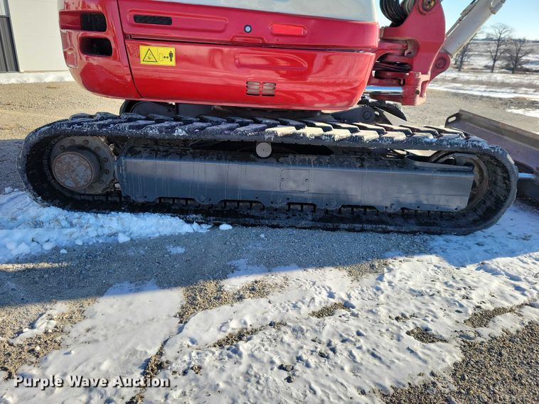 image for item EE0880 2014 Takeuchi TB260 mini excavator