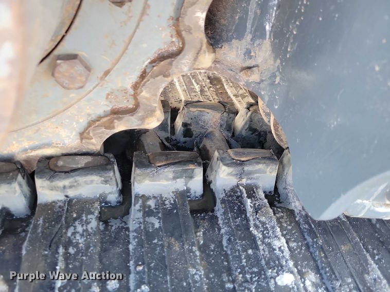 image for item EE0880 2014 Takeuchi TB260 mini excavator