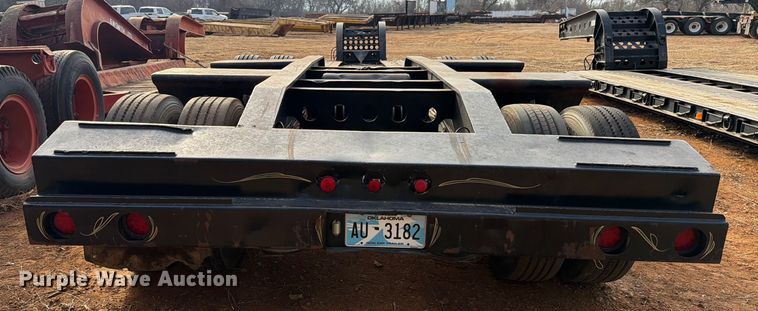 image for item EE1413 1995 Cozad lowboy equipment trailer