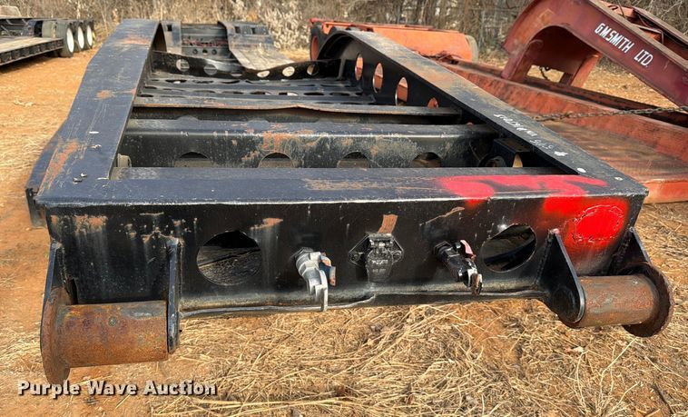 image for item EE1413 1995 Cozad lowboy equipment trailer