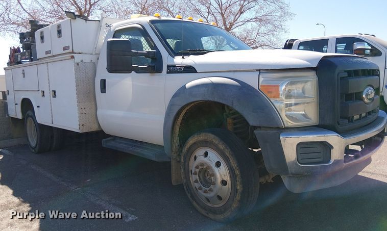 image for item EE5163 2011 Ford F550 Super Duty XL utility / service truck