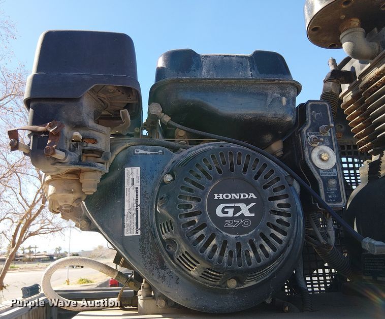 image for item EE5163 2011 Ford F550 Super Duty XL utility / service truck