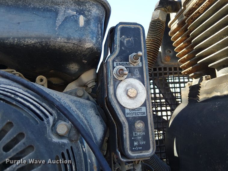 image for item EE5163 2011 Ford F550 Super Duty XL utility / service truck