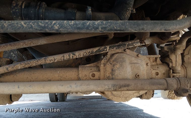 image for item EE5163 2011 Ford F550 Super Duty XL utility / service truck