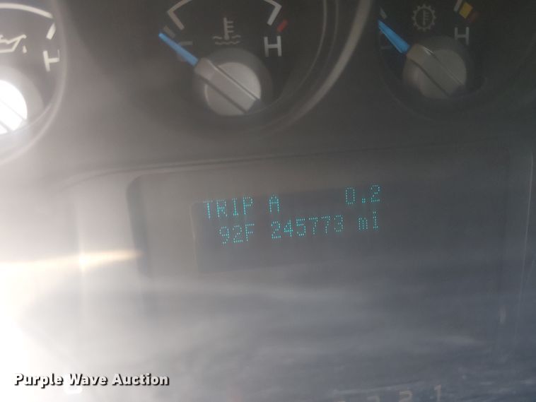 image for item EE5163 2011 Ford F550 Super Duty XL utility / service truck