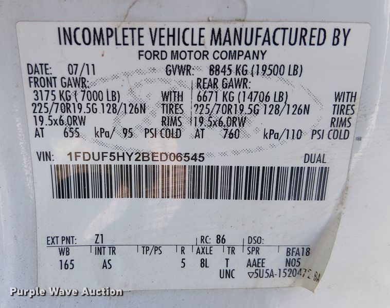 image for item EE5163 2011 Ford F550 Super Duty XL utility / service truck